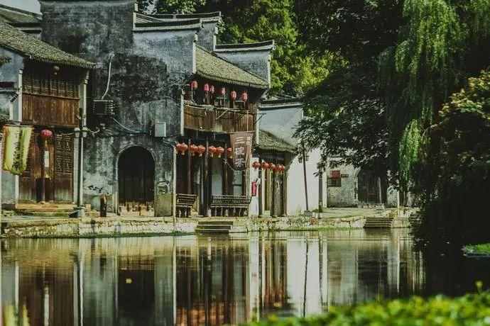救援可爱少女